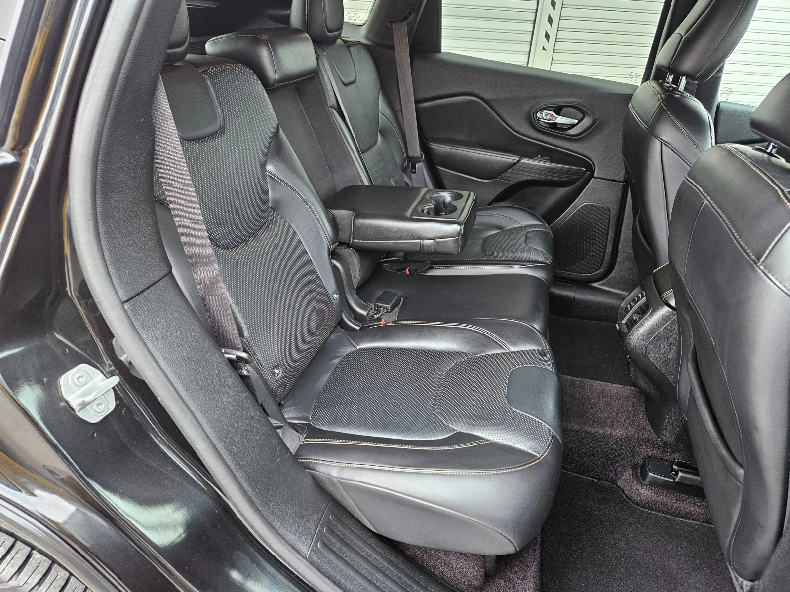 Jeep Cherokee 2.2D/Limited/4X4/9/LED//NAVI//EURO 6 | Mobile.bg   16