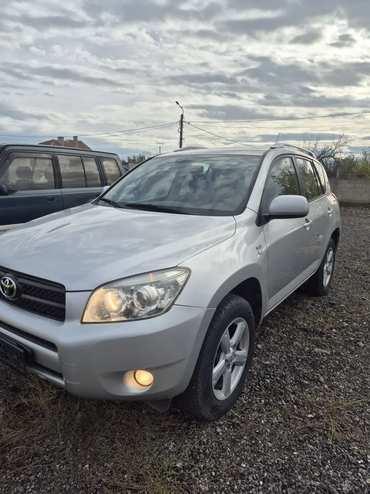 Toyota Rav4 2.2 | Mobile.bg   2
