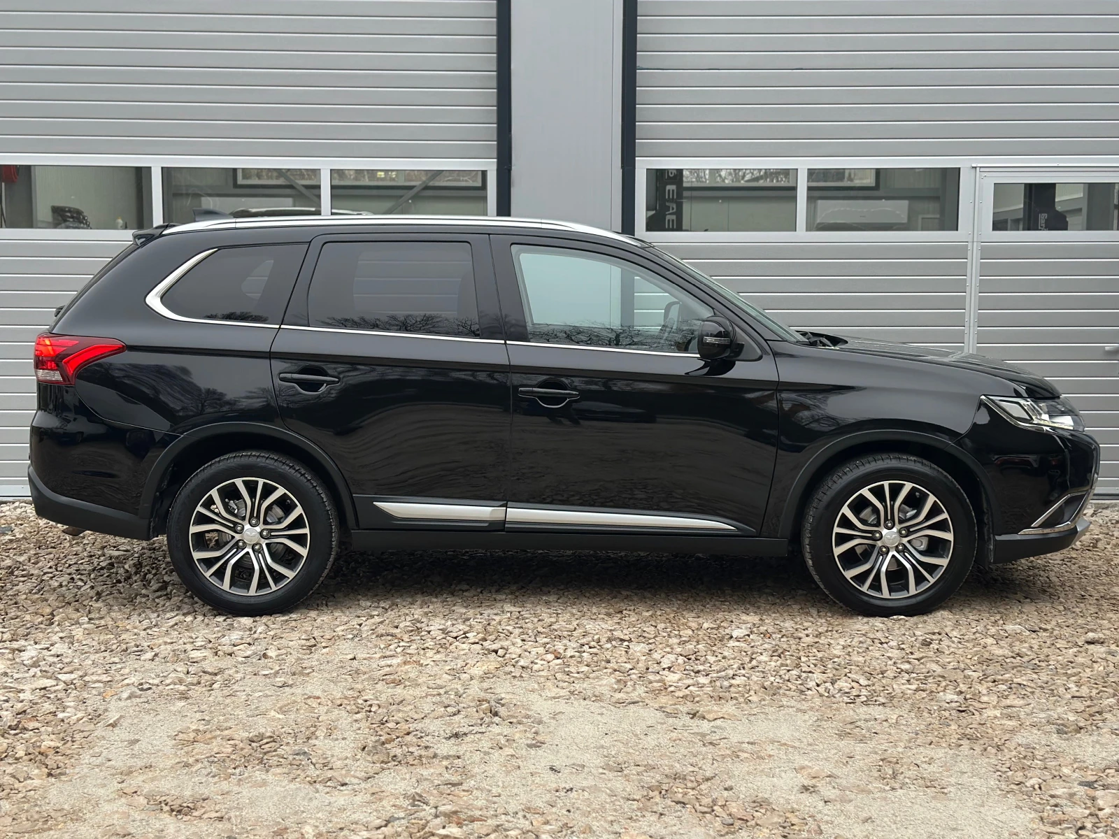 Mitsubishi Outlander 2.2DID 150кс ФЕЙС 4х4 ИТАЛИЯ ТОП СЪСТОЯНИЕ - изображение 8