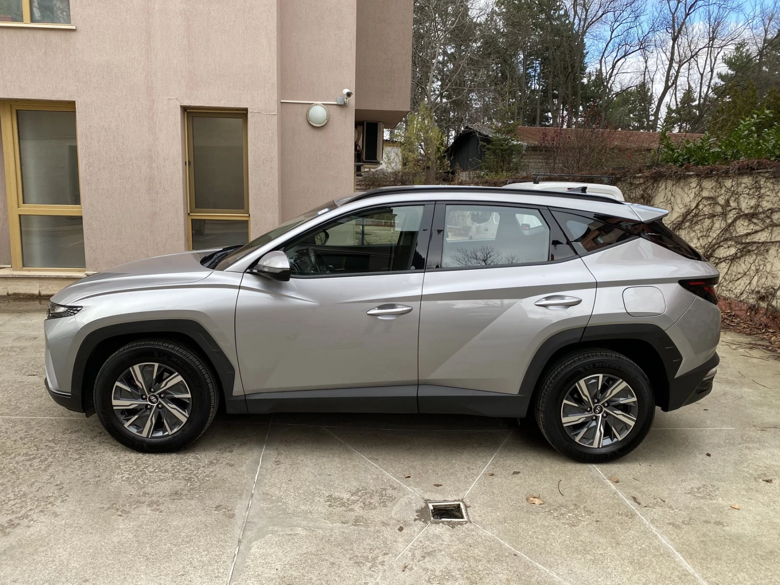 Hyundai Tucson 1.6 T-GDi /230кс. / HYBRID/ Business - изображение 6