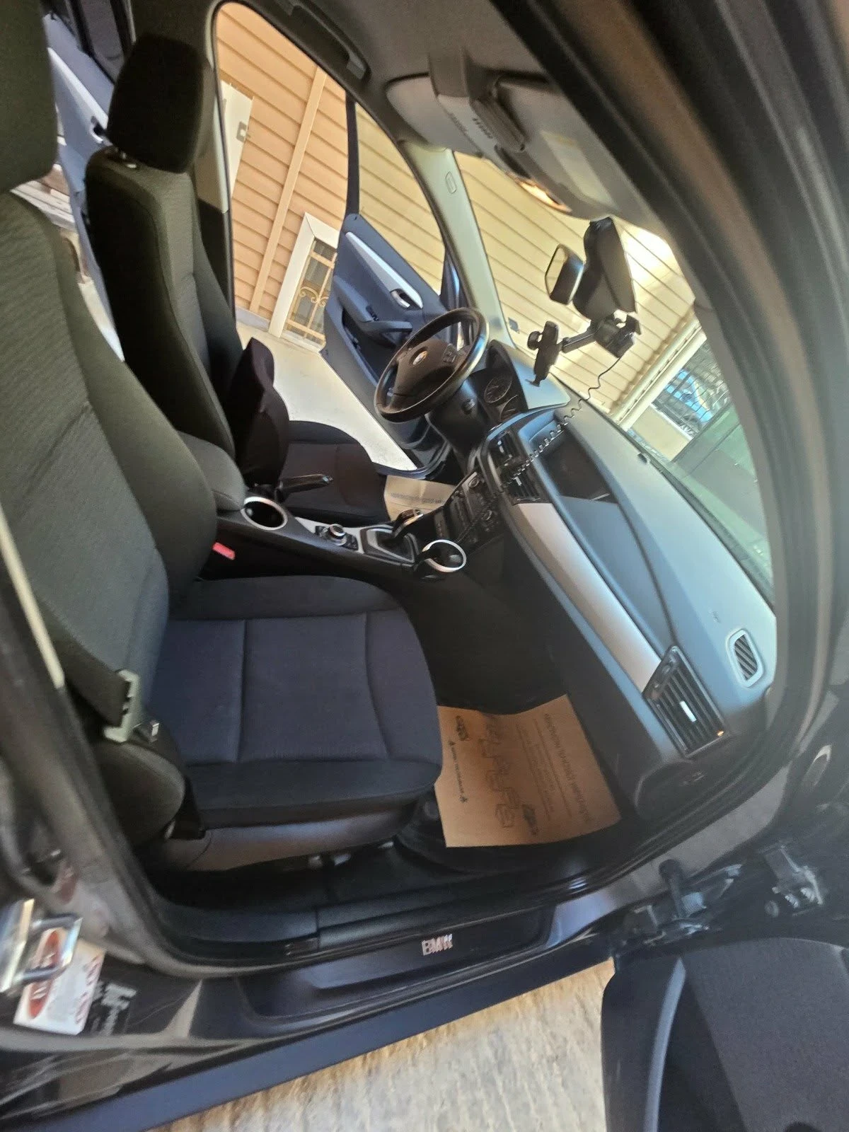 BMW X1, снимка 5 - Автомобили и джипове - 54934337