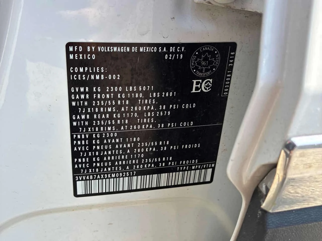 VW Tiguan Highline/CARFAX/Подгрев/Панорама/Памет/+ Гуми, снимка 10 - Автомобили и джипове - 55188267