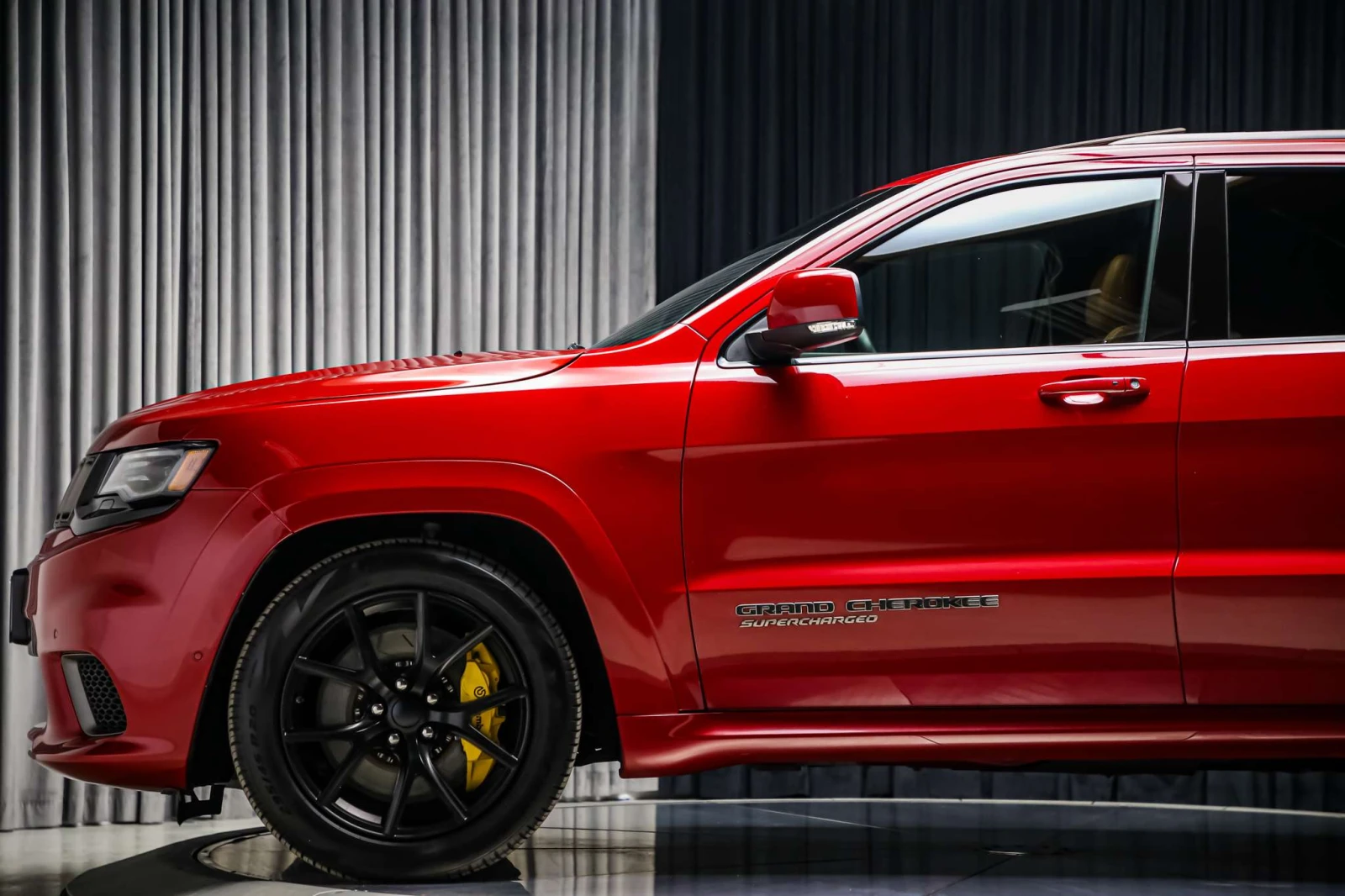 Jeep Grand cherokee TRACKHAWK 4X4 / ���� / ������ / ���� �� �� | Mobile.bg � ����������� 4