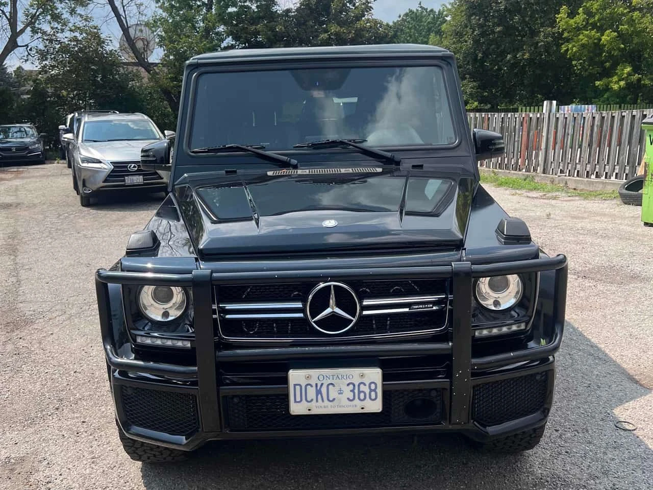 Mercedes-Benz G 63 AMG 4MATIC | CARFAX | АВТОКРЕДИТ БЕЗ ПЪРВОНАЧАЛНА, снимка 2 - Автомобили и джипове - 55601365
