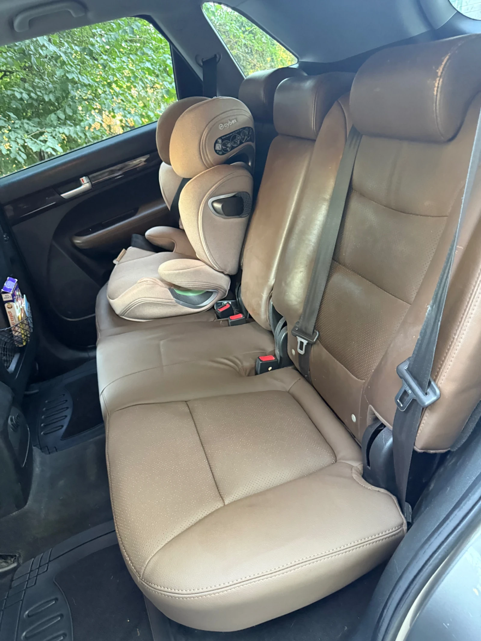 Kia Sorento, снимка 12 - Автомобили и джипове - 55666373