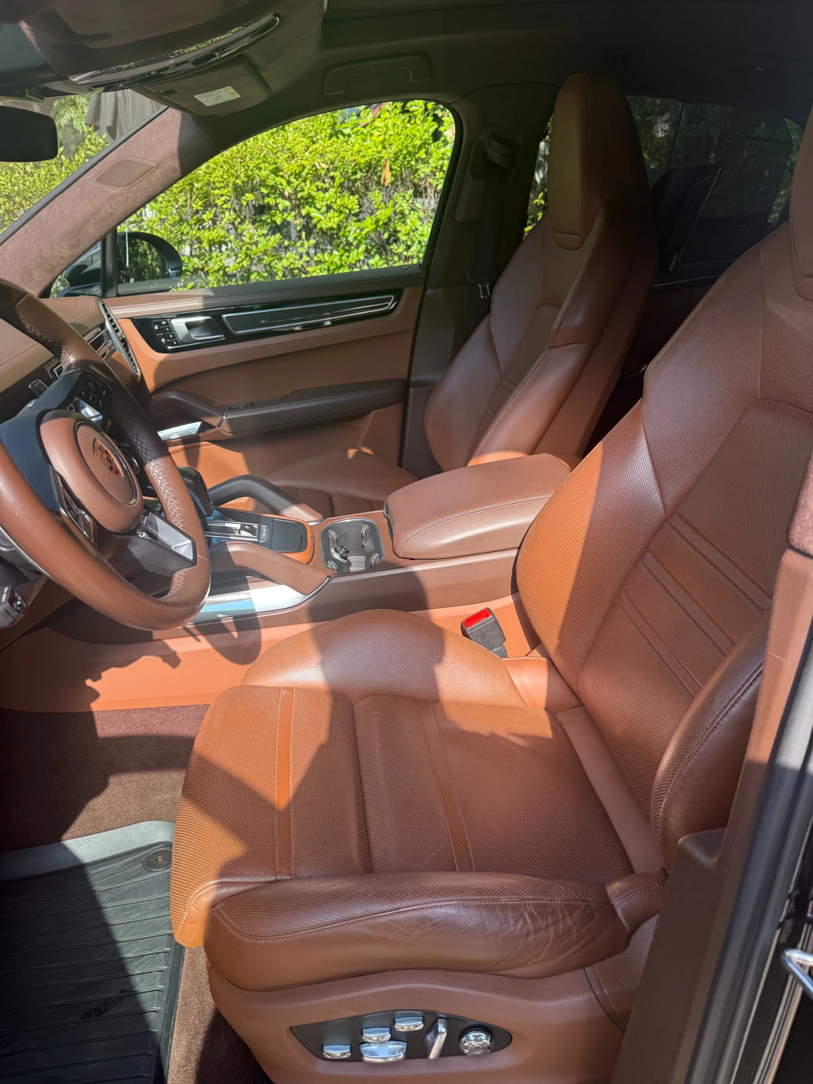 Porsche Cayenne Turbo S E- Hybrid Coupe , снимка 8 - Автомобили и джипове - 56256203