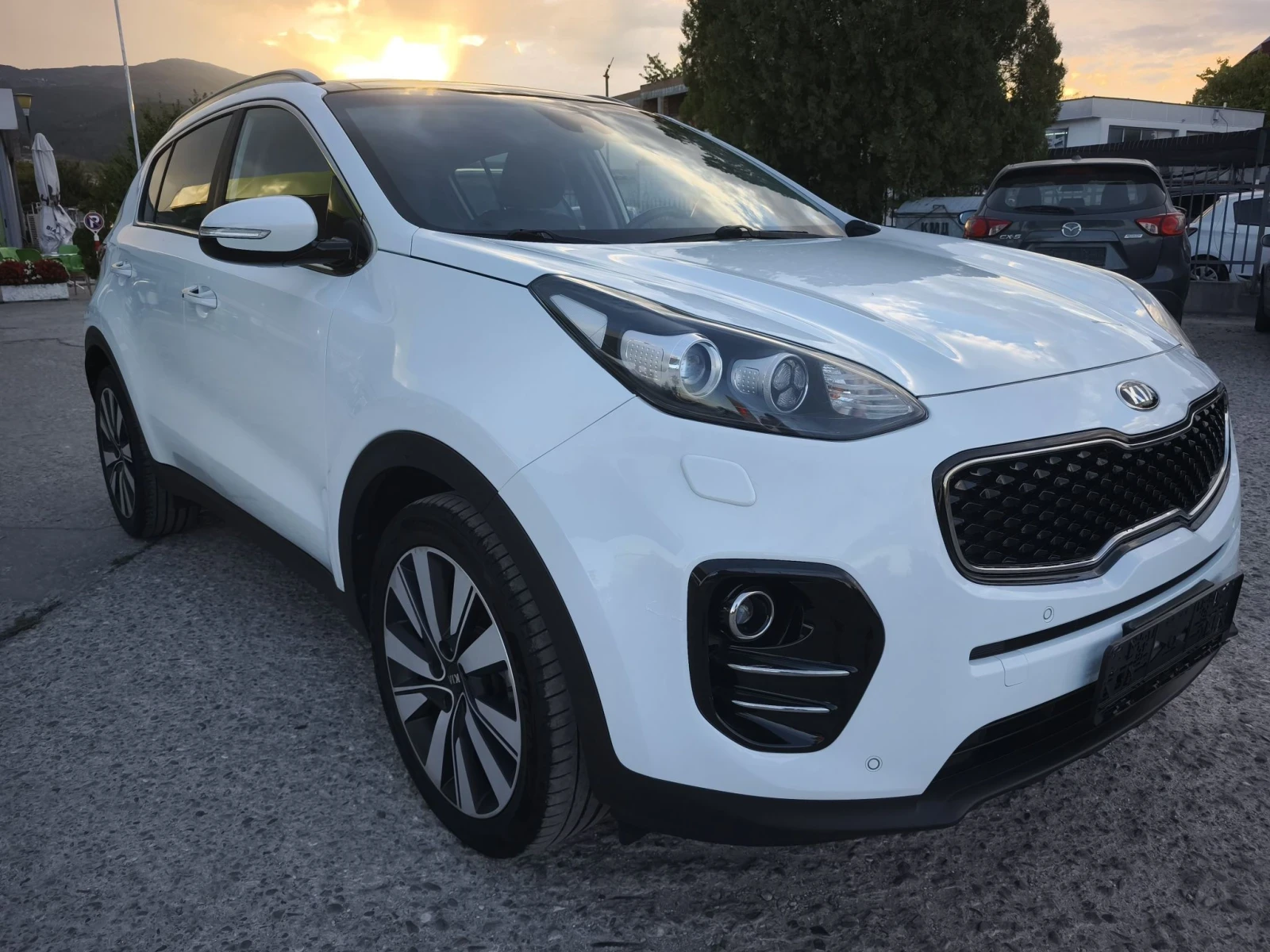 Kia Sportage 1.7d PLATINUM EDITION FULL SERVICE  | Mobile.bg � ����������� 3