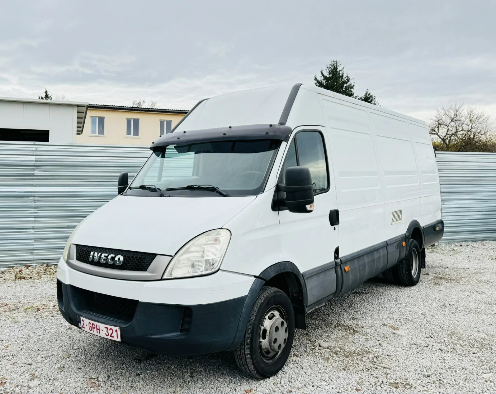 Iveco Daily 50C18 N1 до 3.5т Макси - изображение 2