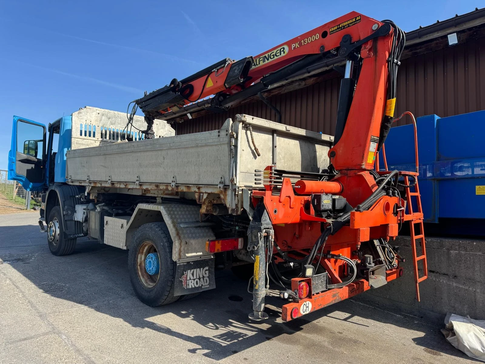 Scania 124 * 4X4* САМОСВАЛ* КРАН* ШВЕЙЦАРИЯ* , снимка 3 - Камиони - 54158885