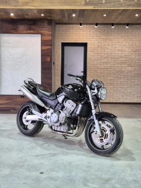 Honda Hornet 919 22000км!!! Нов внос ШВЕЙЦАРИЯ!!!, снимка 1