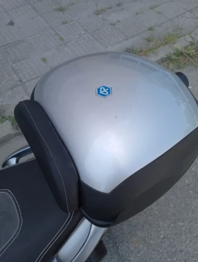 Piaggio Carnaby Скутер, снимка 11