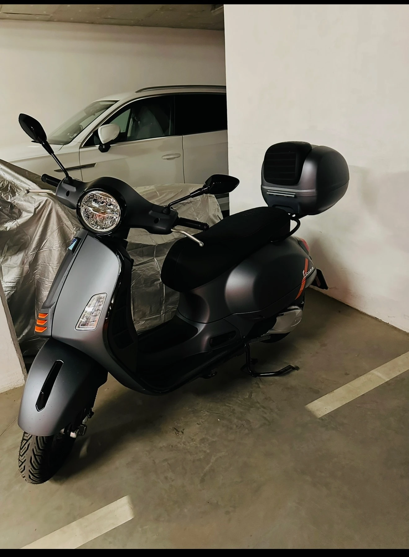 Vespa GTS 300, снимка 3 - Мотоциклети и мототехника - 55728065