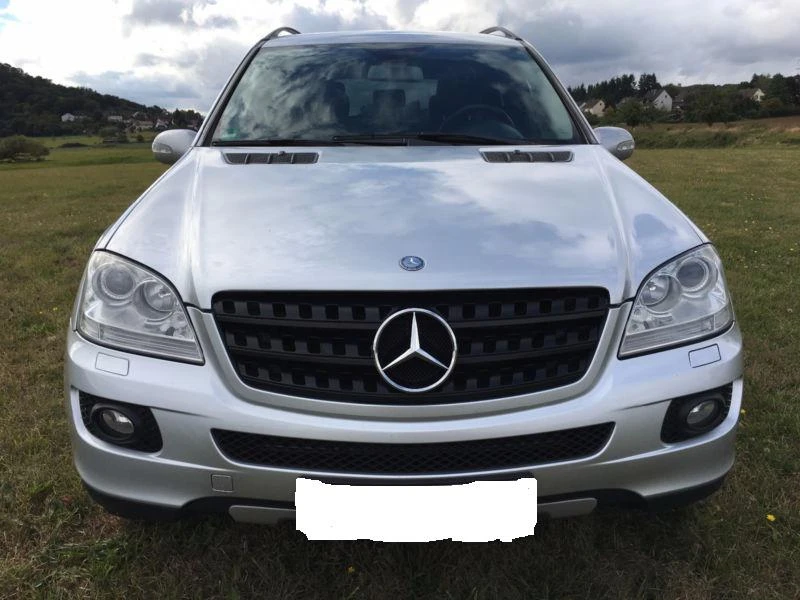 Интериор и аксесоари за Mercedes-Benz ML 280, снимка 1 - Части - 20393404