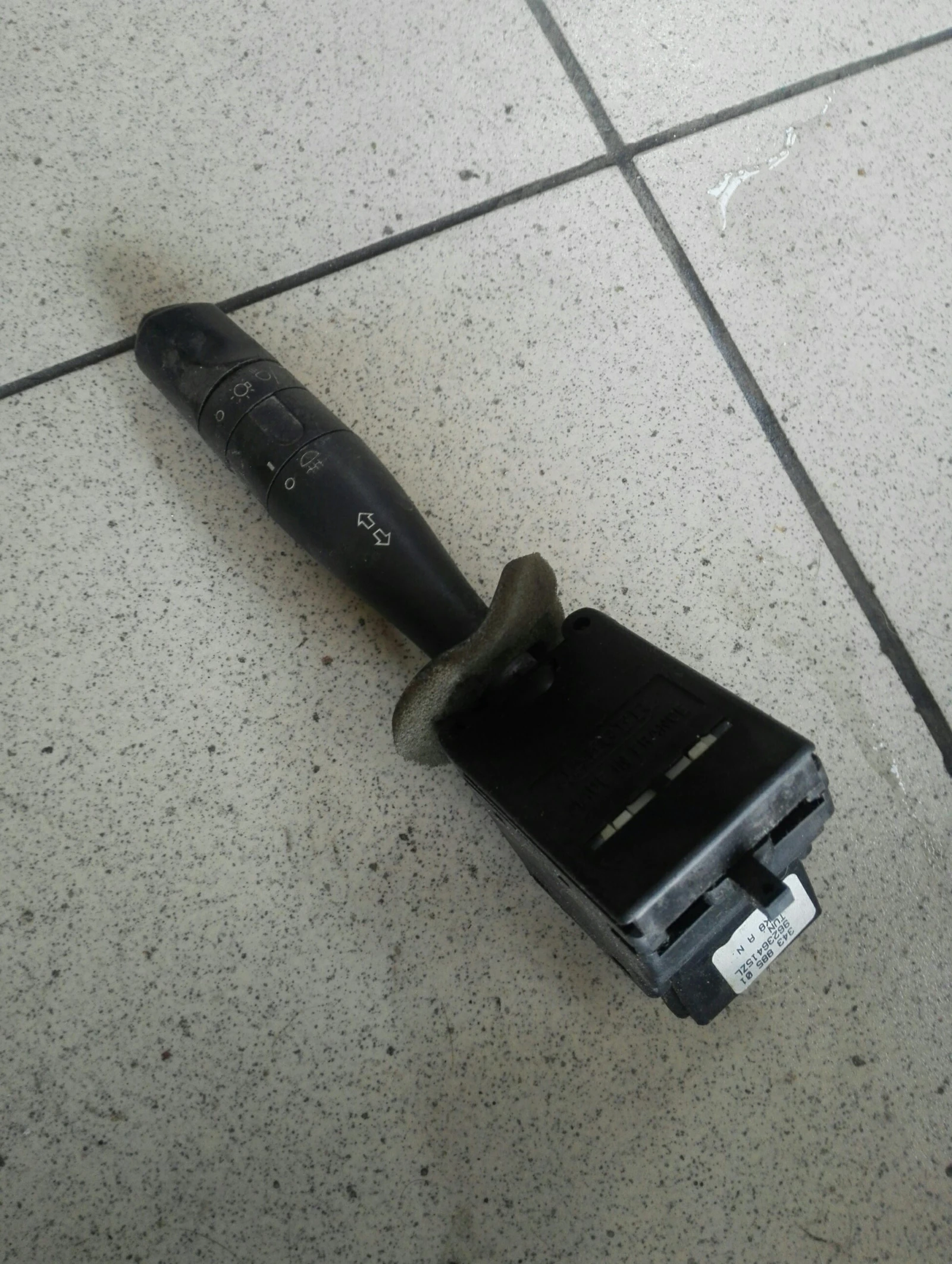 ���� ������ ������� ������ 1.9�� | Mobile.bg � ����������� 1