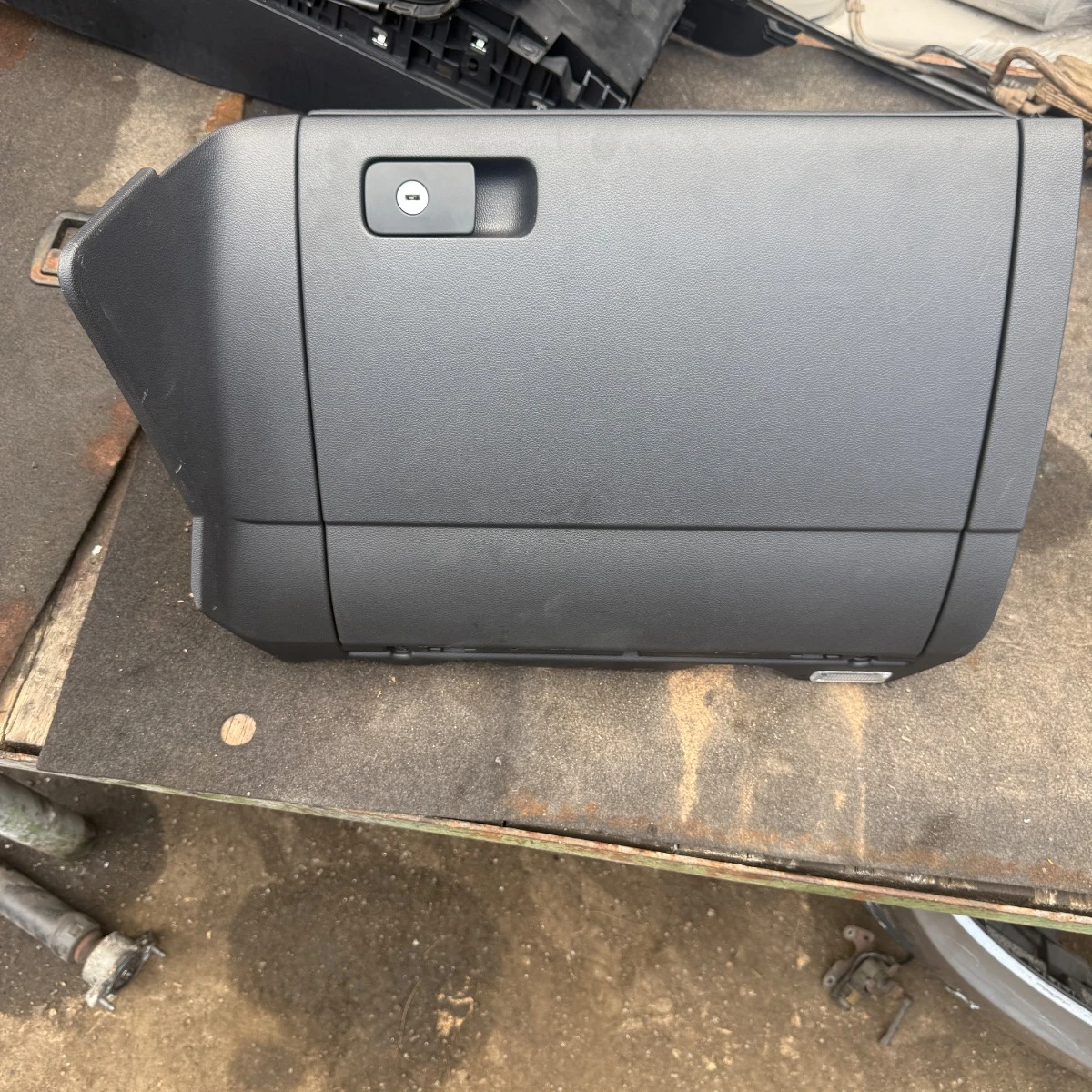 Жабка за VW Volkswagen Golf 7 GTI 20 TFSI 5G1857097-446