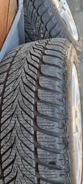    215/55R17  Peugeot 407 | Mobile.bg    7