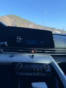 Hyundai Elantra, снимка 10