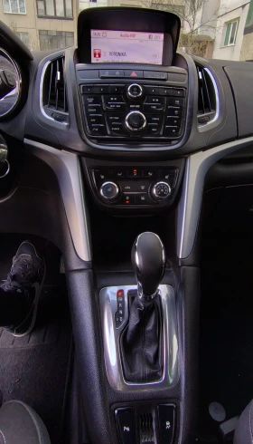 Обява за продажба на Opel Zafira 2.0CDTI 165КС АВТОМАТ БАРТЕР ~9 500 лв. - изображение 10