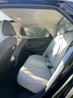 Hyundai Elantra - 21500 € / 42050.35 лв. - 70528193 14