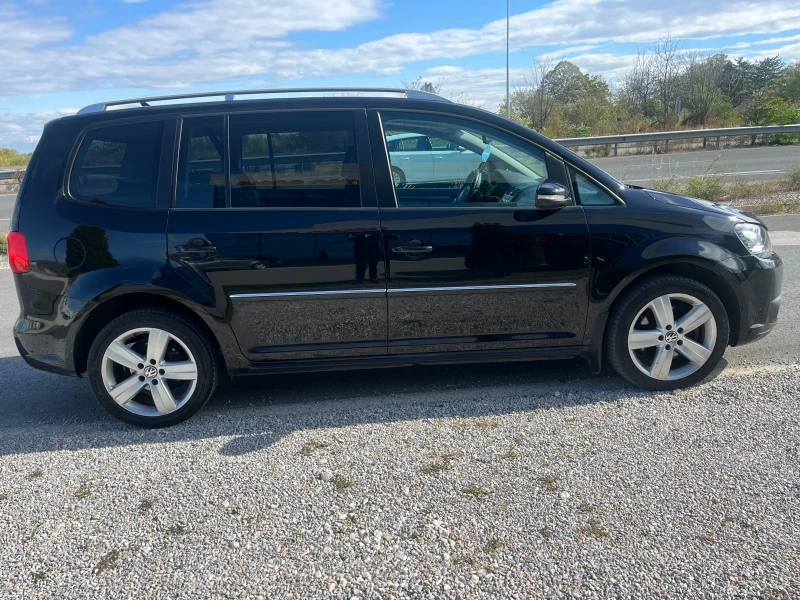 VW Touran, снимка 3 - Автомобили и джипове - 47398316