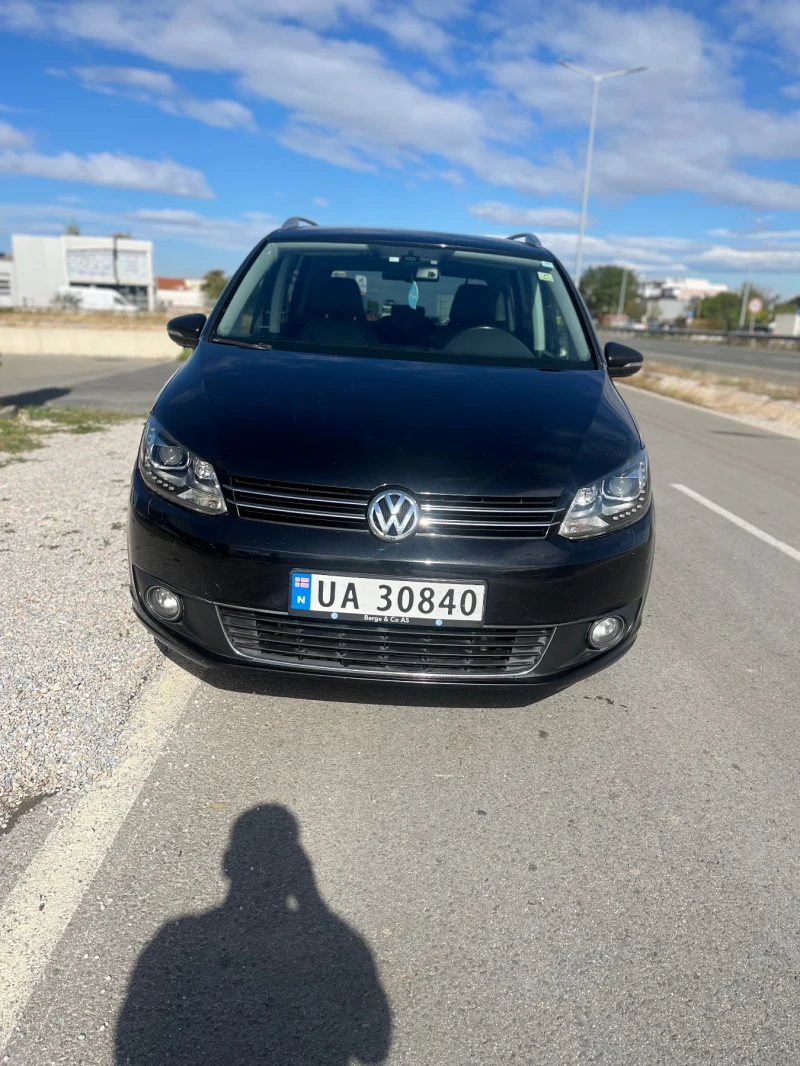 VW Touran, снимка 7 - Автомобили и джипове - 47398316