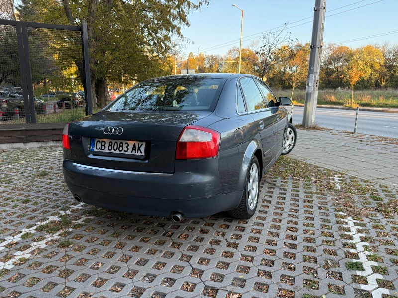 Audi A4 2.4, V 6, снимка 5 - Автомобили и джипове - 47654144