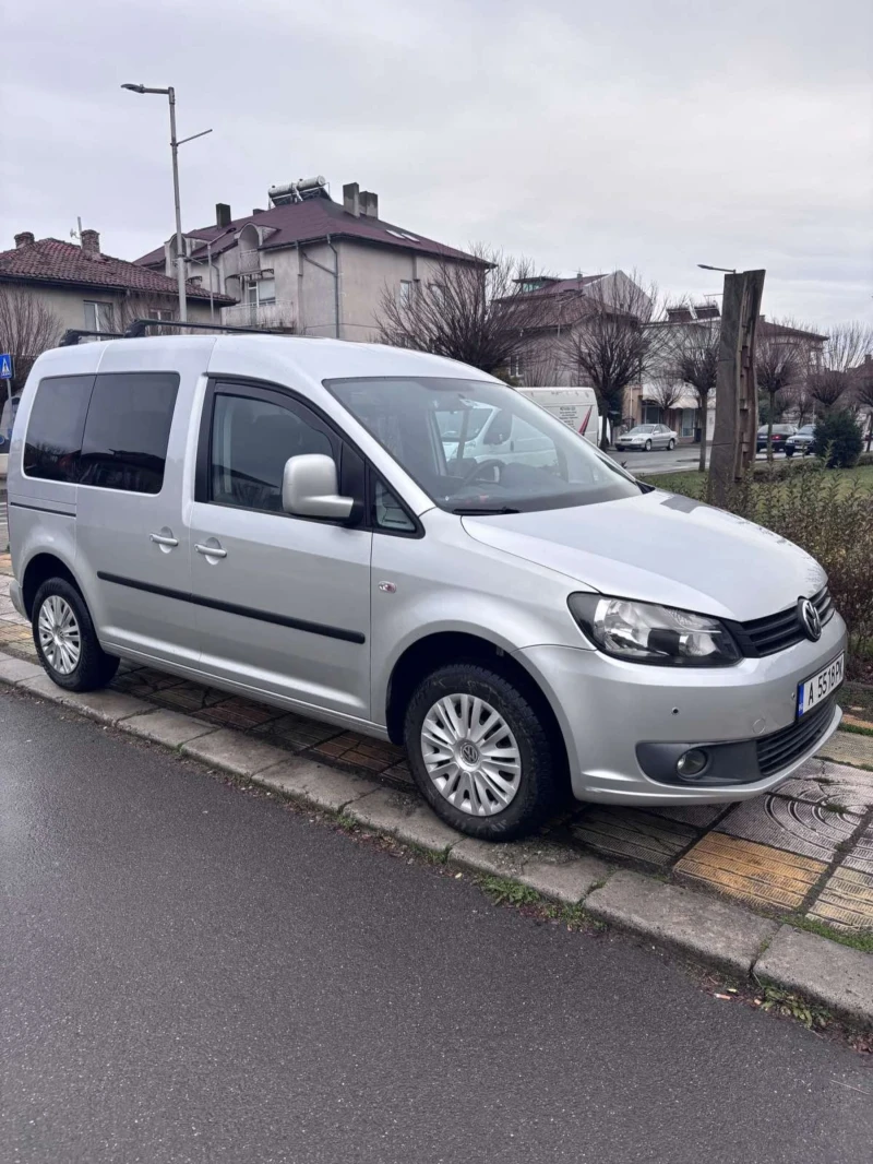 VW Caddy 6+ 1 места-7DSG, снимка 2 - Автомобили и джипове - 48545515