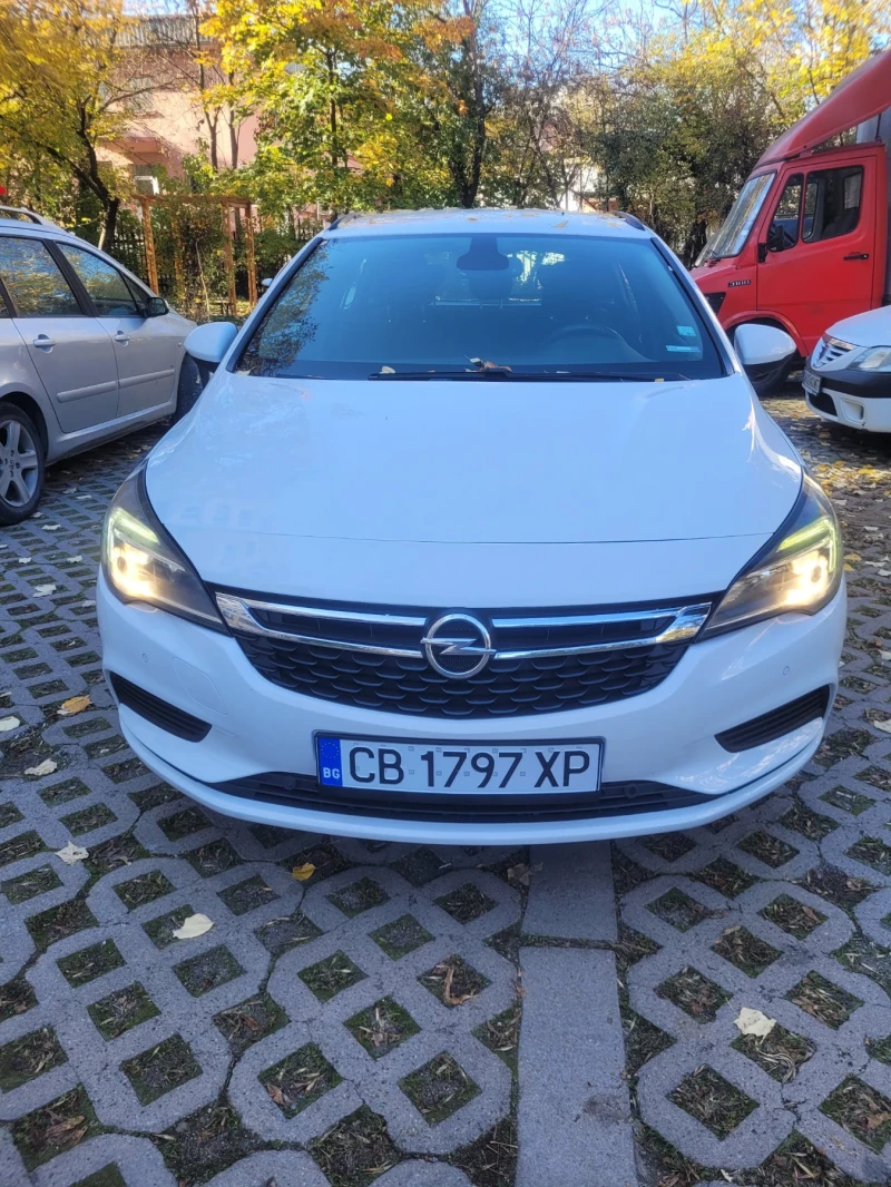 Opel Astra 1.6CDTI, снимка 5 - Автомобили и джипове - 49201315