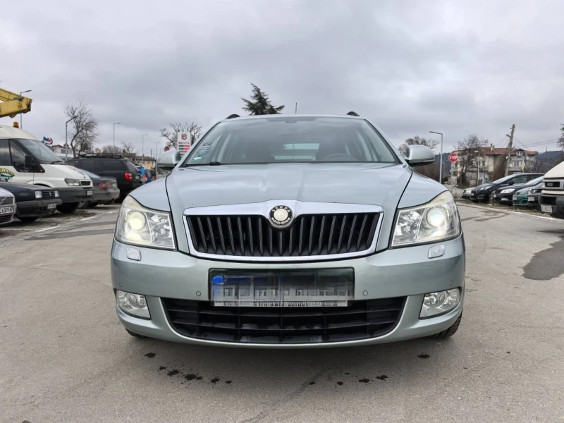 Skoda Octavia II 1.8 TFSI (160 кс) facelift автомат 7 ск. кутия, снимка 3 - Автомобили и джипове - 49600913