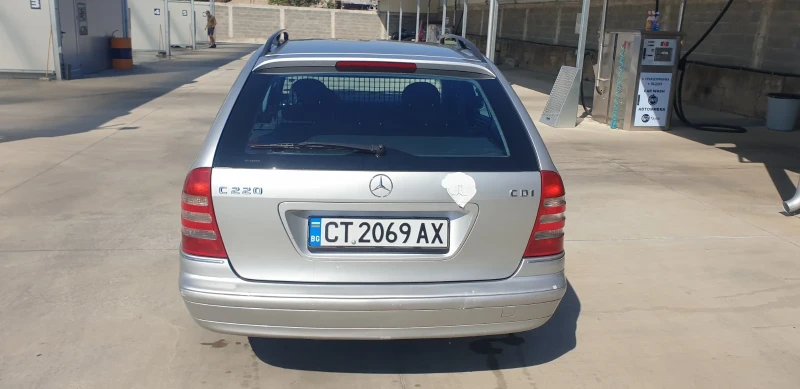 Mercedes-Benz C 220 CDI, снимка 5 - Автомобили и джипове - 52435893