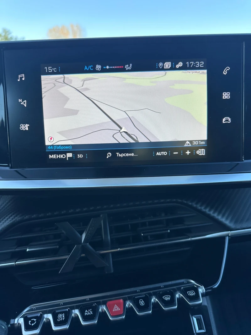 Peugeot 208 1.2i 2021 44хил. Км !!!!, снимка 14 - Автомобили и джипове - 52142767