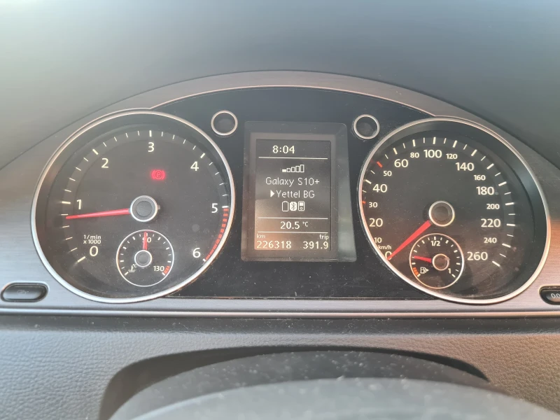 VW Passat, снимка 6 - Автомобили и джипове - 52177734