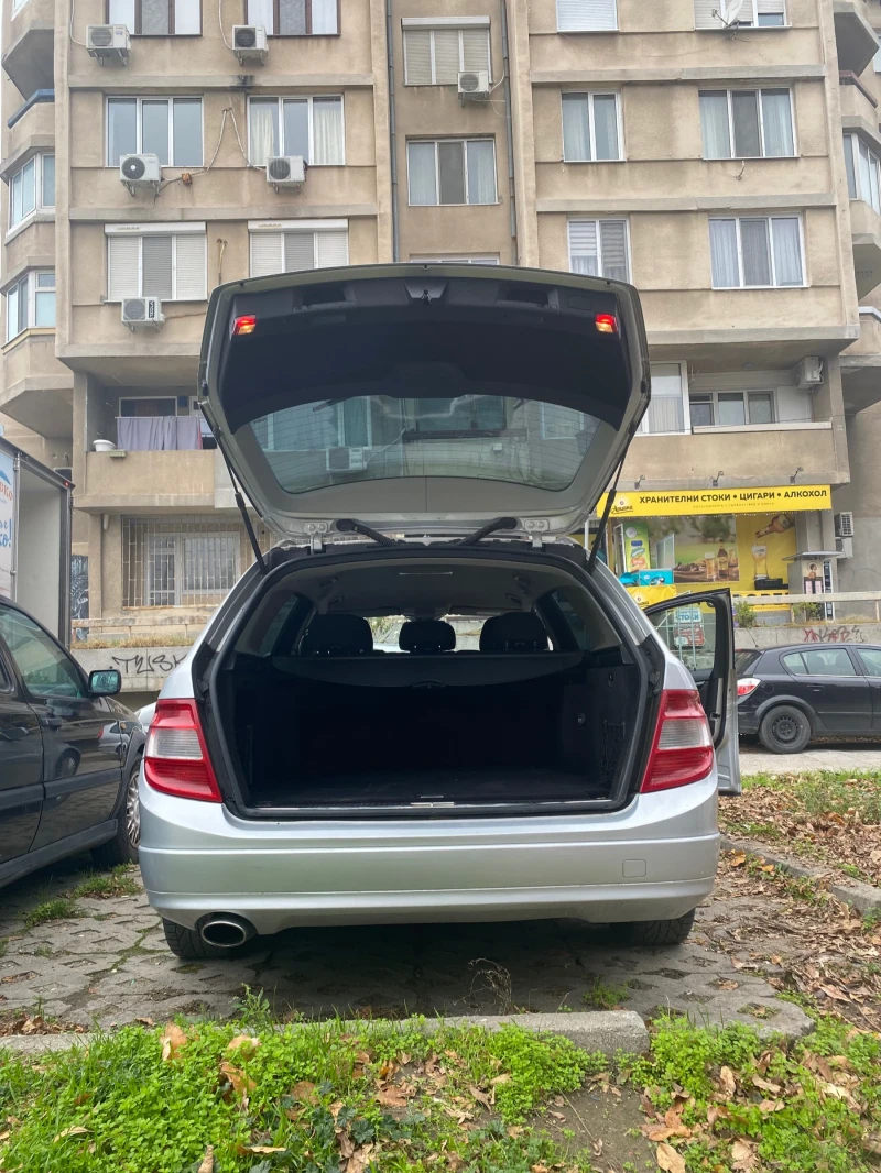 Mercedes-Benz C 220 C220automat170kcOM646, снимка 11 - Автомобили и джипове - 52657978