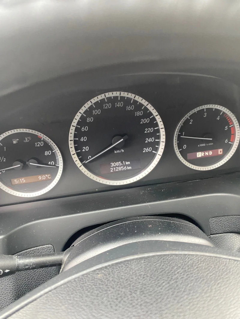 Mercedes-Benz C 220 C220automat170kcOM646, снимка 8 - Автомобили и джипове - 52657978