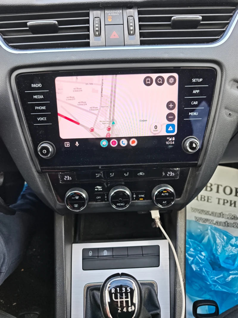 Skoda Octavia 2.0TDI 150кс. , снимка 9 - Автомобили и джипове - 52546525