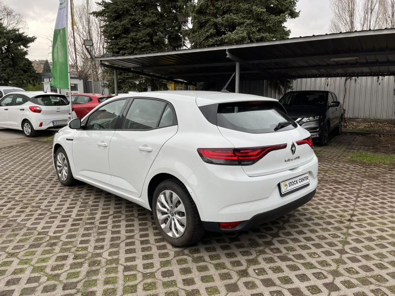 Renault Megane 1.5 dCi 115 к.с 6M/T, снимка 6 - Автомобили и джипове - 52671513