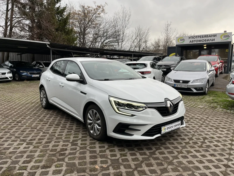 Renault Megane 1.5 dCi 115 к.с 6M/T, снимка 3 - Автомобили и джипове - 52671513