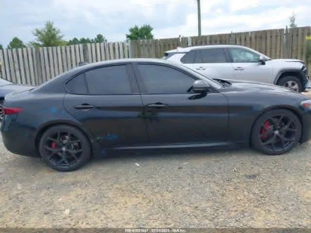 Alfa Romeo Giulia RWD - изображение 7