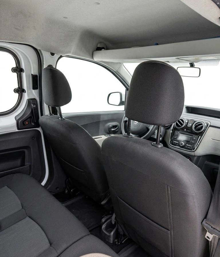 Dacia Dokker Laureate N1 dCi90, снимка 6 - Автомобили и джипове - 54615634