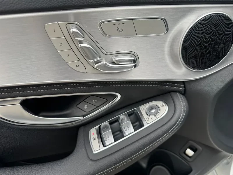 Mercedes-Benz C 200 W205 Avantgarde, снимка 17 - Автомобили и джипове - 54954996