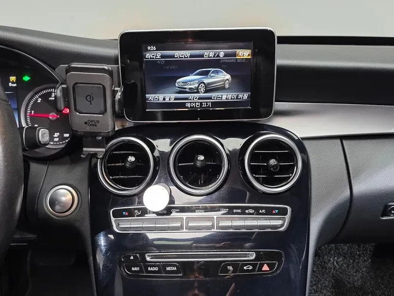 Mercedes-Benz C 200 W205 C200 D, снимка 4 - Автомобили и джипове - 55261284