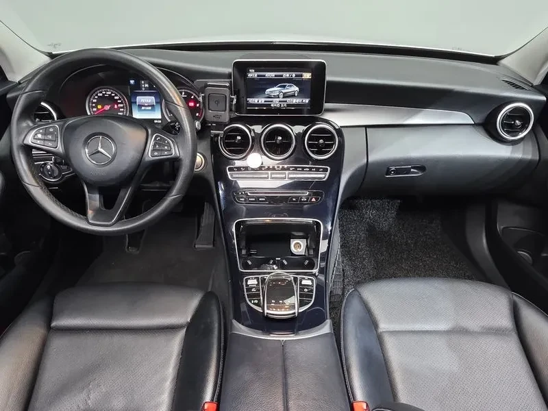 Mercedes-Benz C 200 W205 C200 D, снимка 3 - Автомобили и джипове - 55261284