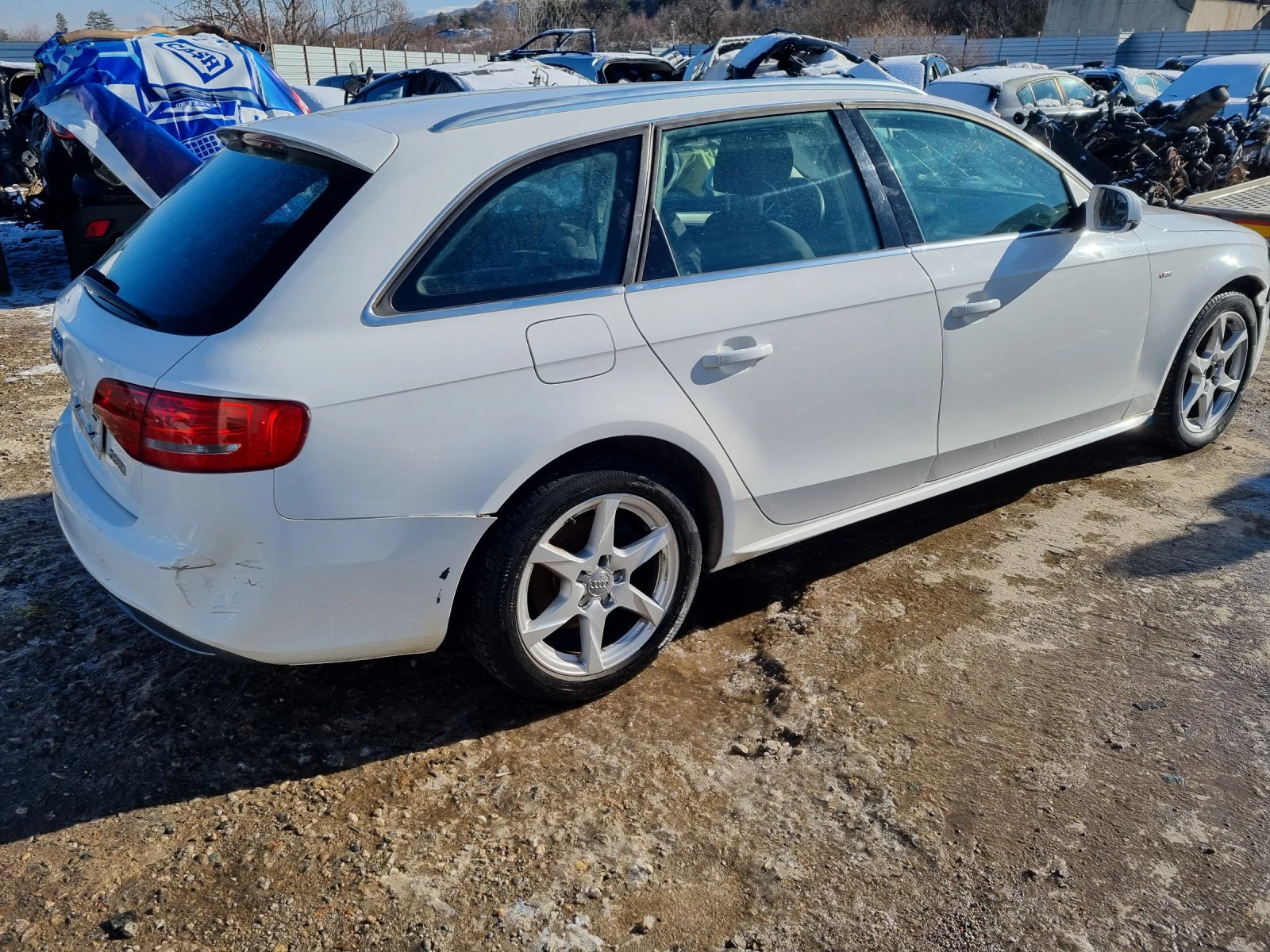 Audi A4 2.0tdi-143ks-2009god-На Части!! - изображение 10