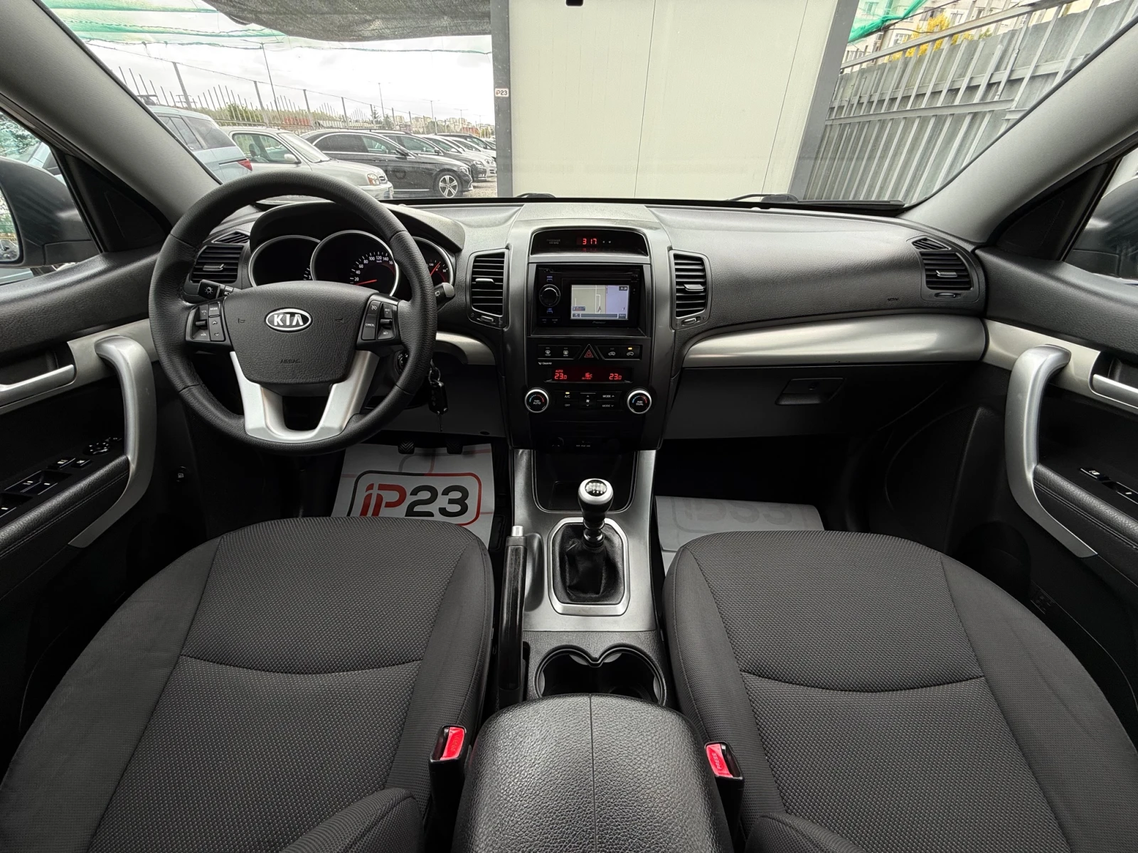 Kia Sorento 2.4* * * * 2WD* * *  | Mobile.bg   11