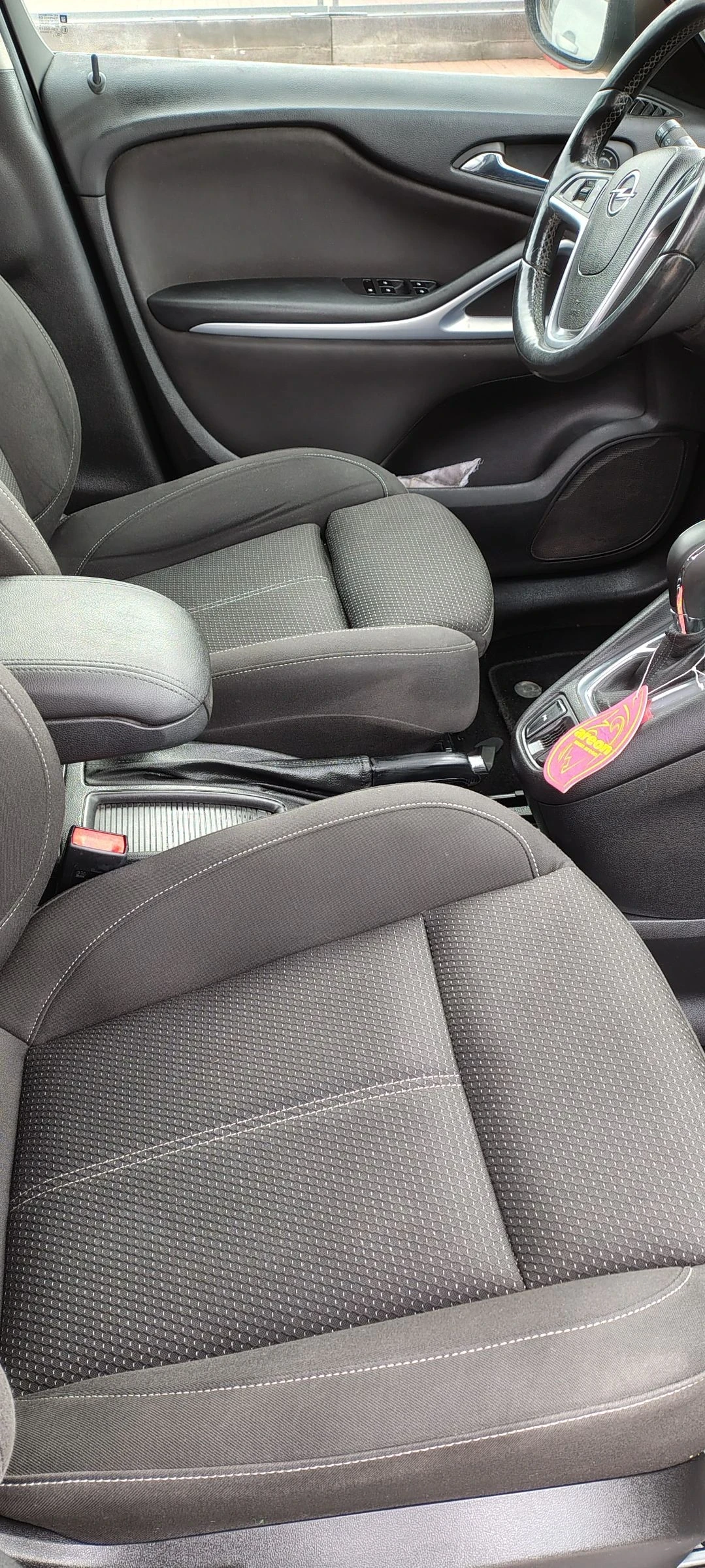 Opel Zafira 2.0CDTI 165КС АВТОМАТ БАРТЕР - изображение 8