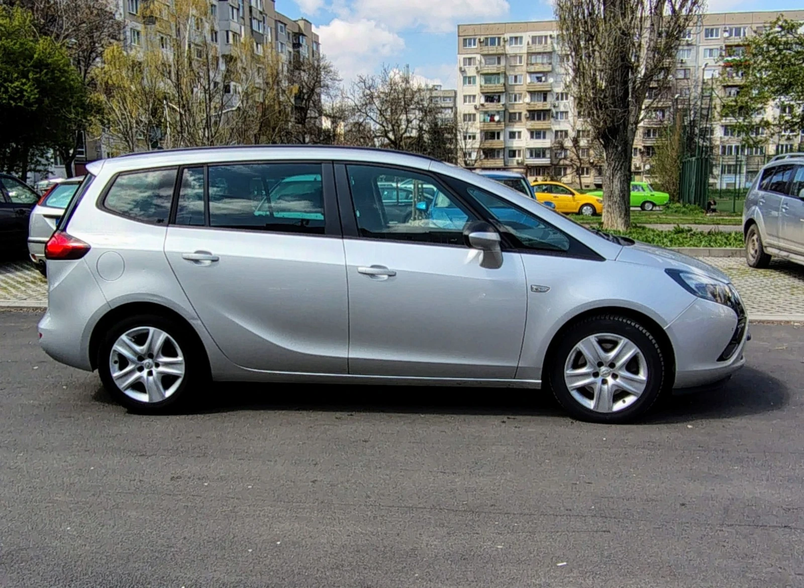 Opel Zafira 2.0CDTI 165КС АВТОМАТ БАРТЕР - изображение 5