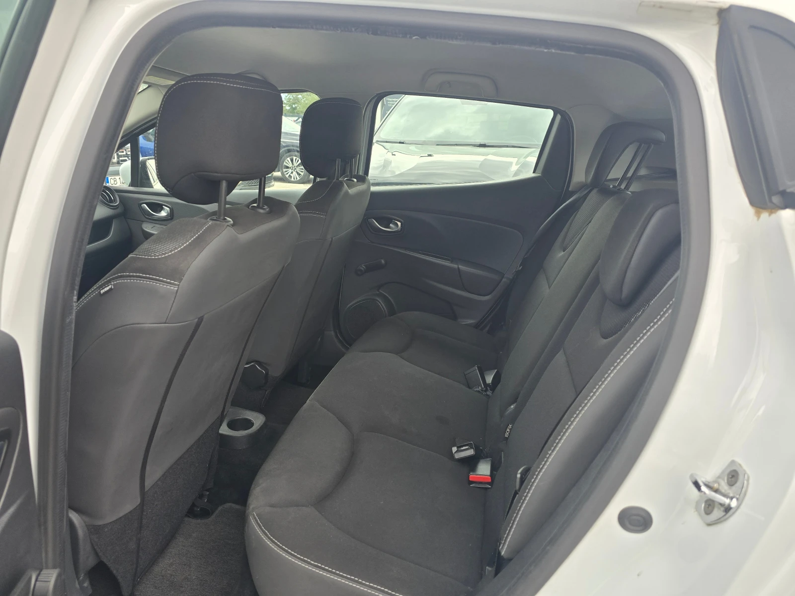 Renault Clio 1.5 dCi - изображение 7