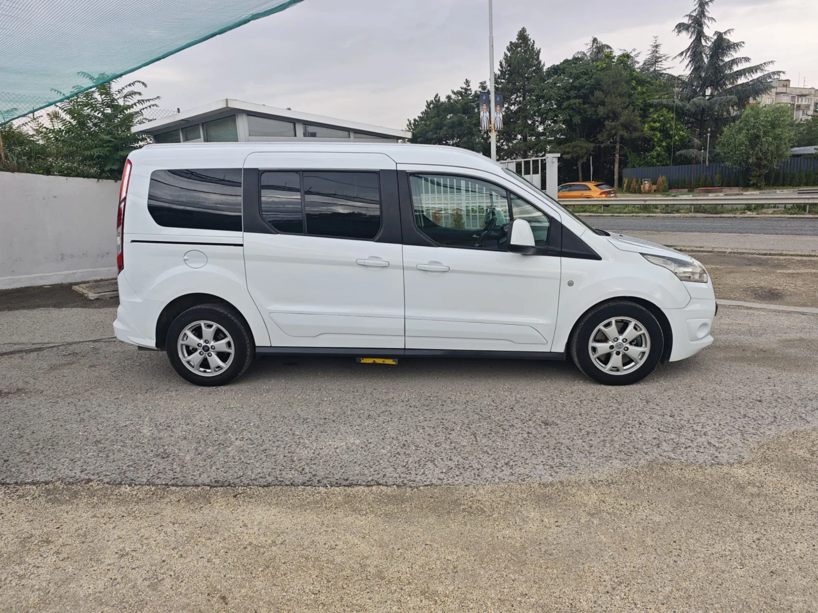 Ford Connect РАМПА ИНВАЛИДИ* ПАНОРАМА* 1.5TDCI - изображение 5
