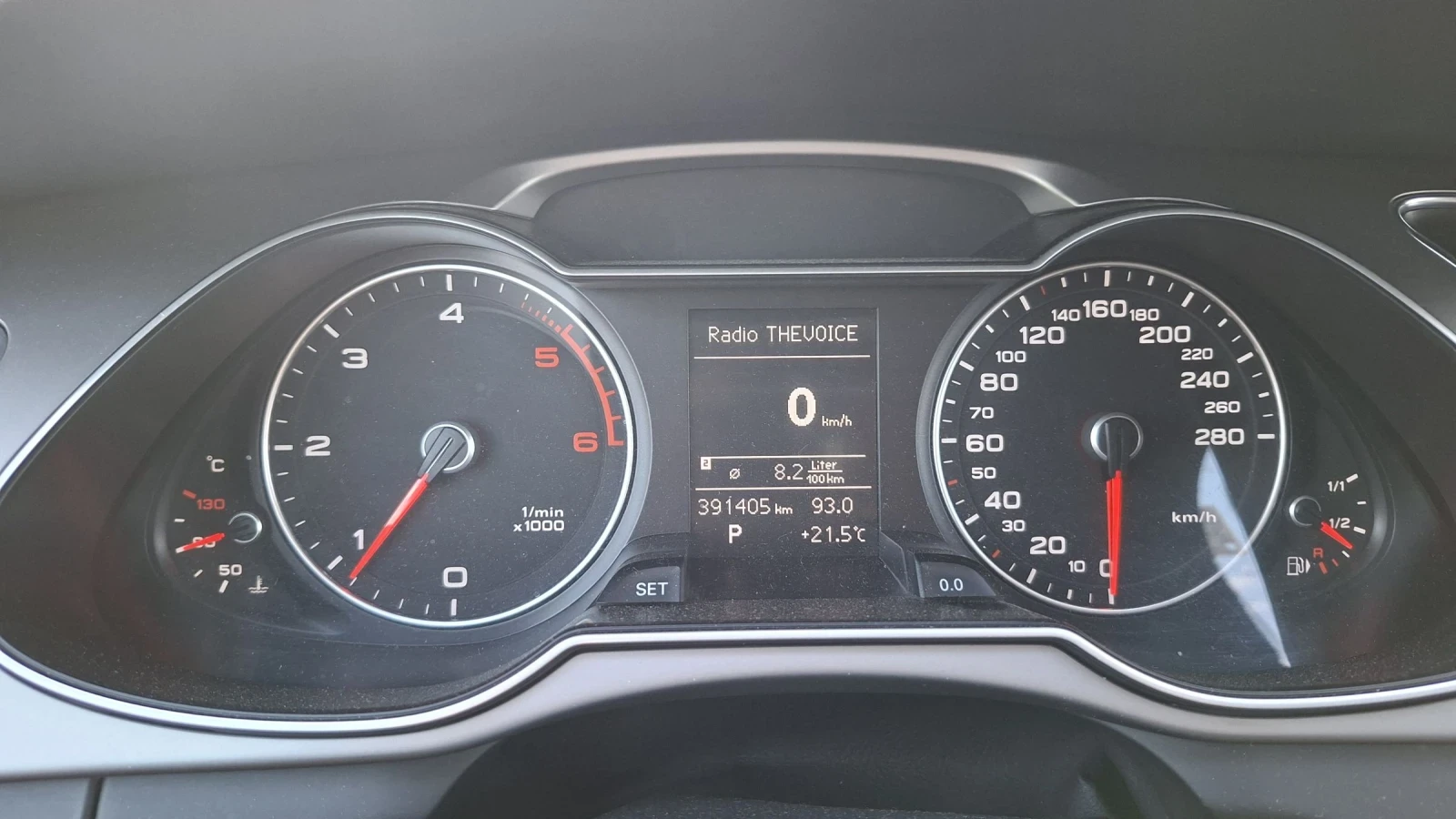 Audi A4 2.0TDI-150кс.S-LINE AVANT B85 - изображение 9