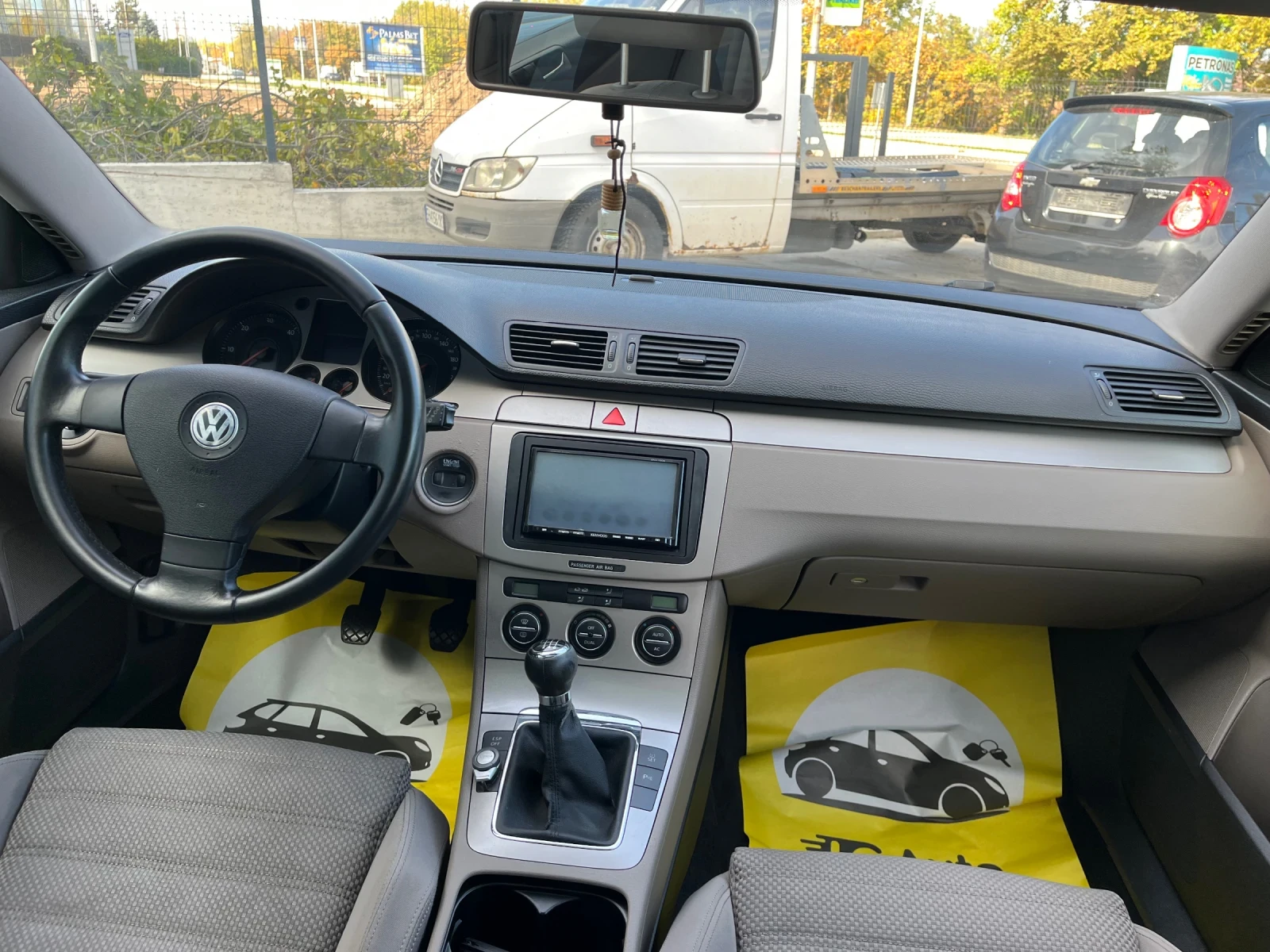 VW Passat 2.0tdi 6 скорости - изображение 7
